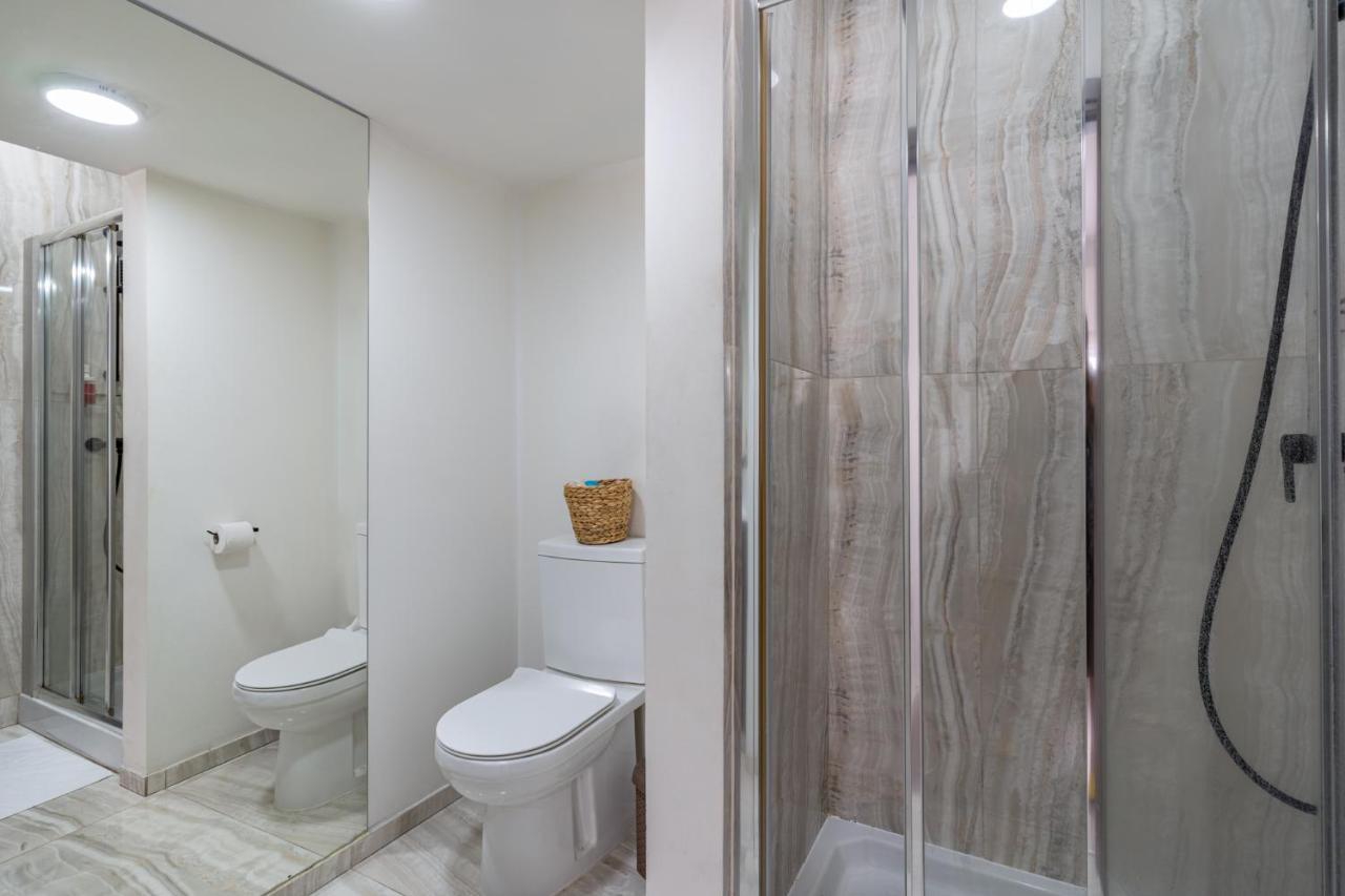 Eleni'S 1-Br Apt In Larnaca Center Eksteriør bilde